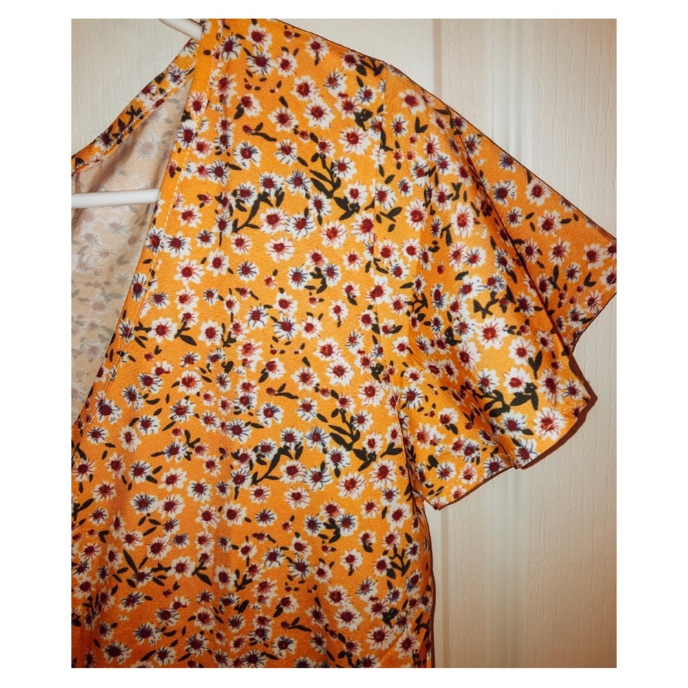 Yellow Flower Printed Mini Flow Dress.